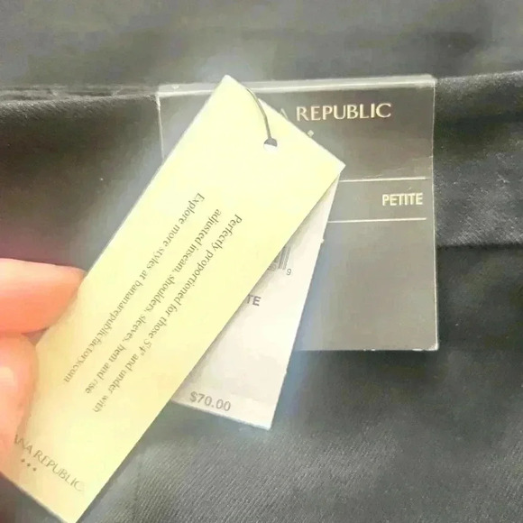 BANANA REPUBLIC CLASSIC PENCIL SKIRT - Picture 3 of 6